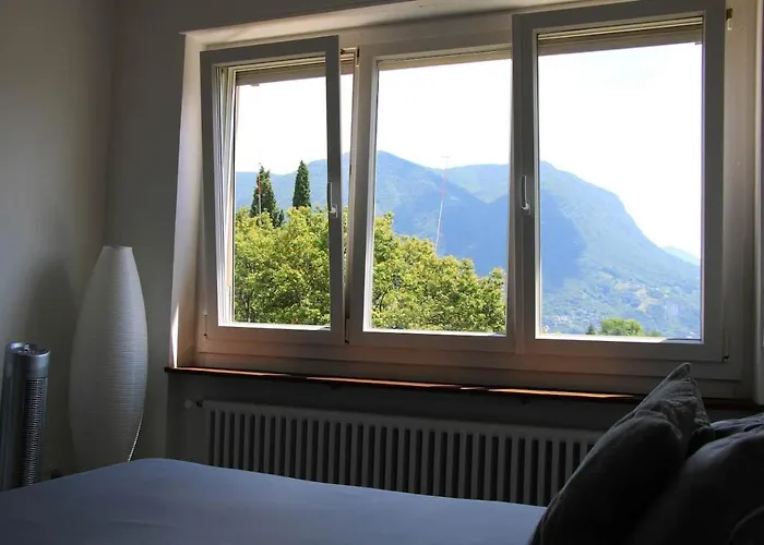 New & Modern With Beautiful View! לוגאנו