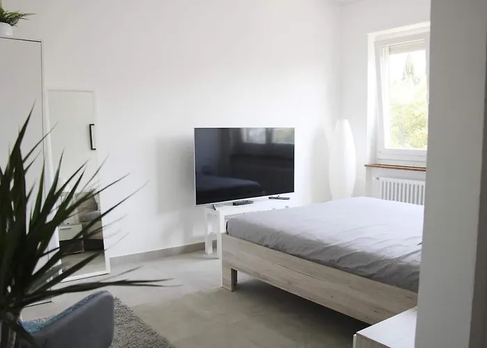 New & Modern With Beautiful View!