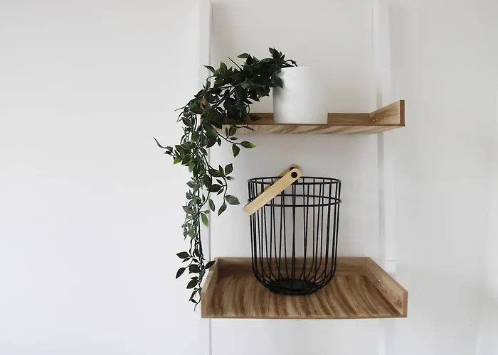 New & Modern With Beautiful View! דירה לוגאנו